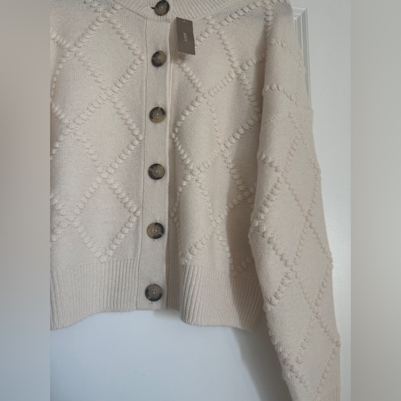 NWT! J. CREW Women’s Popcorn-stitch Cardigan in Vintage Wool, Ivory, Size Small - Picture 5 of 14